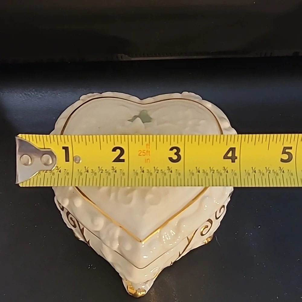 Vintage Musical Trinket Box
